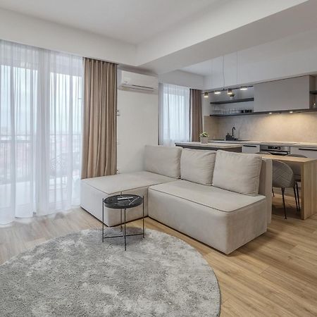 Modern Muse Apartment Орадя Экстерьер фото